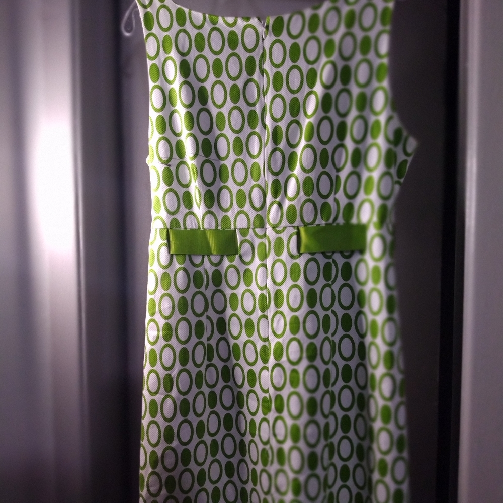Dress - Picture 3 of 7